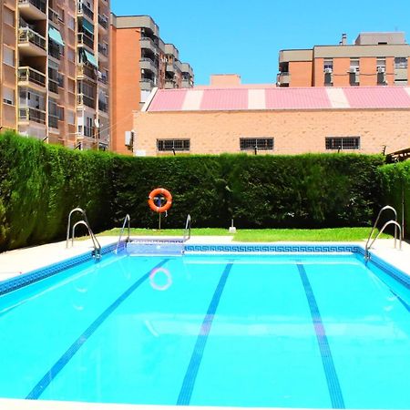 Amplio Y Luminoso Apartamento Cerca Del Centro Y La Playa Con Piscina Y Parking Privado Malaga Exterior photo